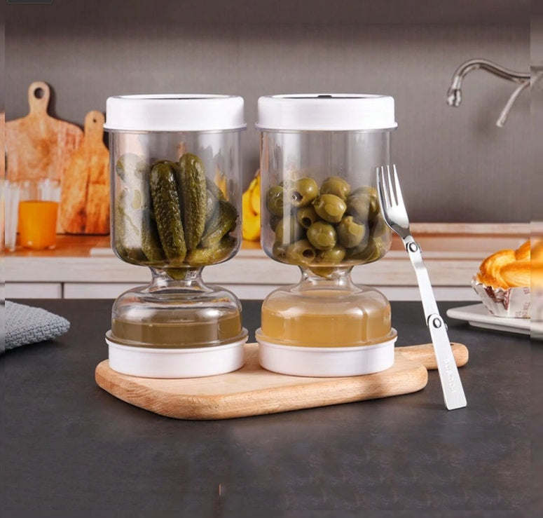 Pickle Container With Filter