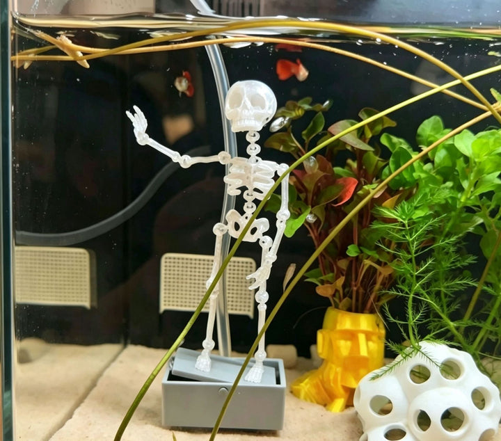 Dancing Skeleton Aquarium Bubbler