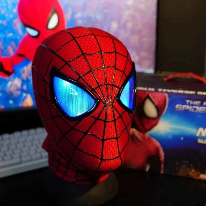 Realistic Spiderman Mask With Moving Eyes